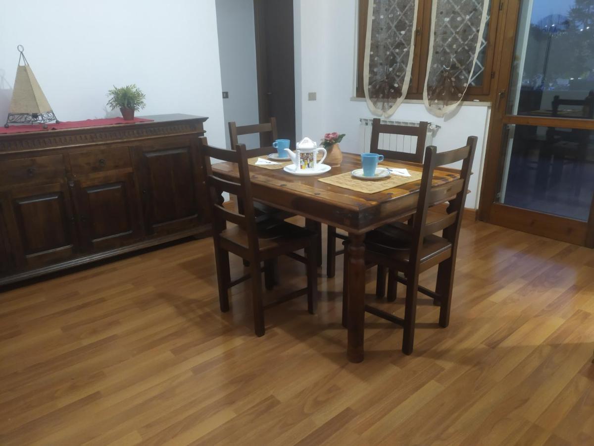 Appartamento Con Due Camere Pressi Eur Rome Exterior photo