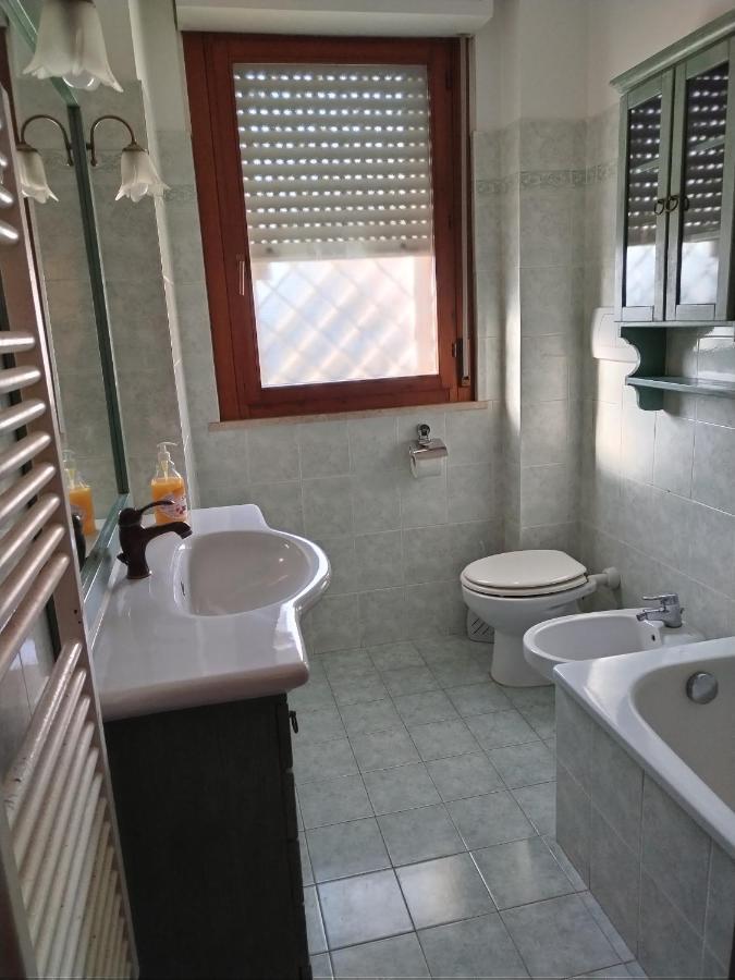 Appartamento Con Due Camere Pressi Eur Rome Exterior photo